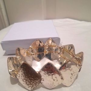 Chico's Hammered Metal Stretch Braclet